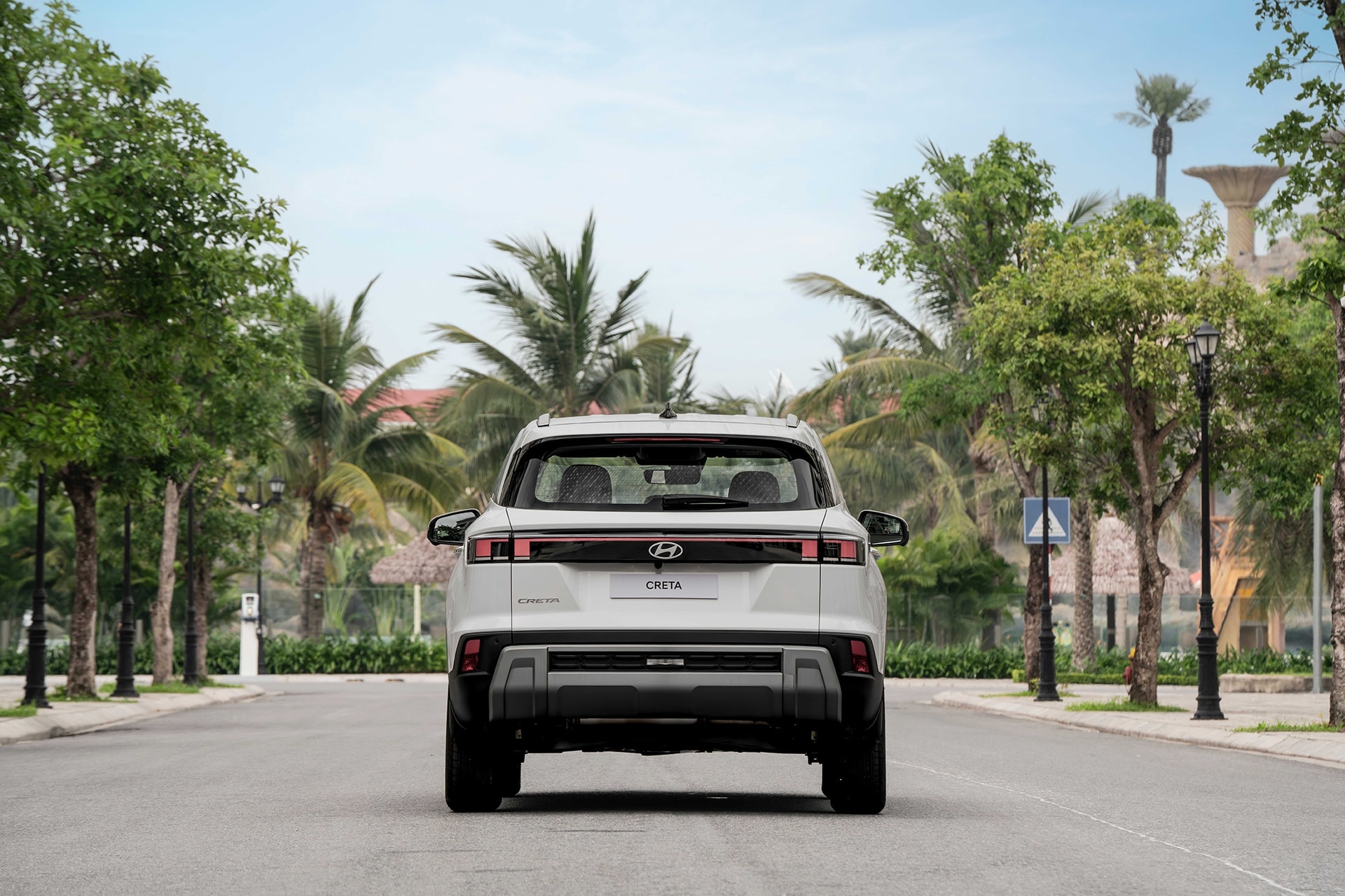 Cản sau thể thao kết hợp cánh lướt gió khí động học Hyundai Creta N Line