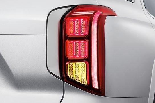 Cận cảnh cụm đèn hậu LED của Hyundai Palisade